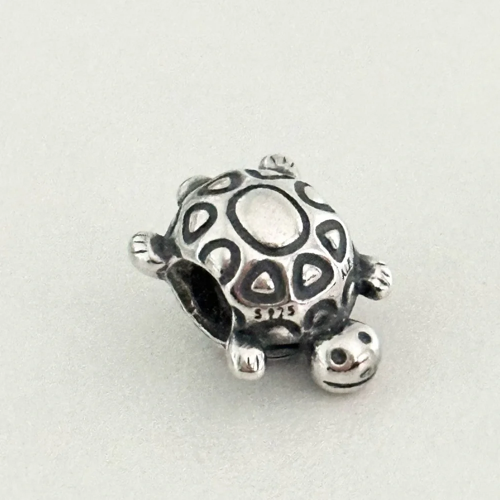 Pandora Cute Smiling Turtle Animal Retired Bead Charm